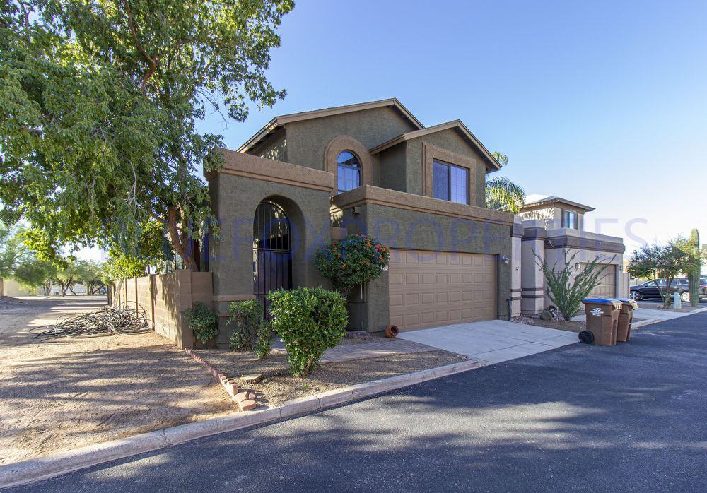 3065 W Tarina Ct - Photo 3 of 29