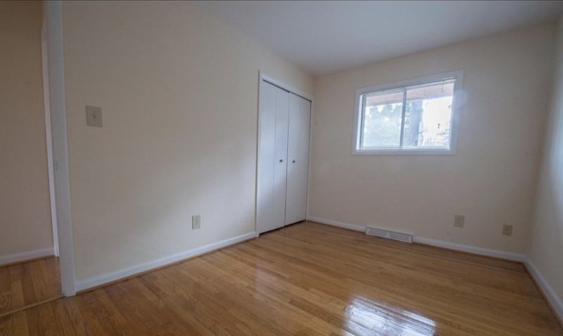 6113 Berkeley Avenue #B2 - Photo 3 of 11