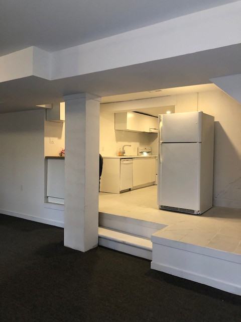 117 Cavell Avenue Unit 1 - Photo 3 of 12
