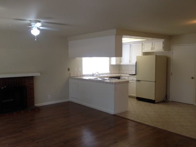 2067 Flintcrest Dr - Photo 3 of 7