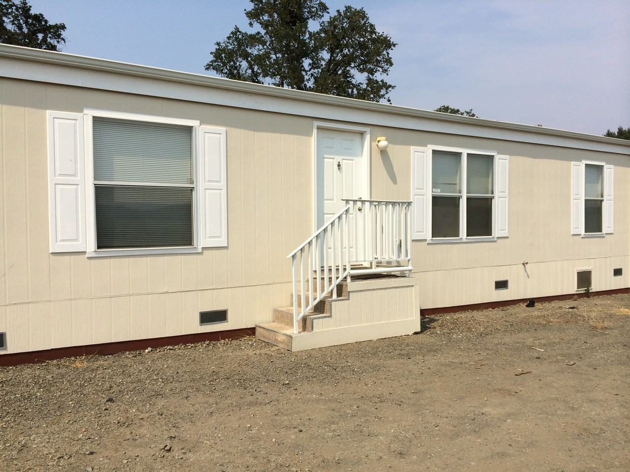 9721 N State St - Photo 2 of 11