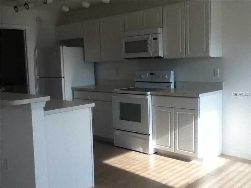 1449 Whooping Dr - Photo 3 of 10