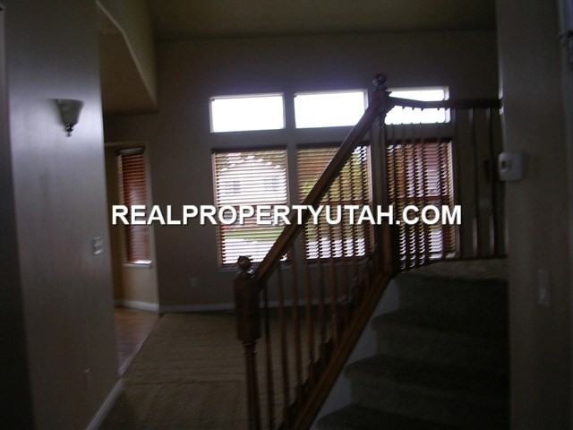 187 N 2975 W - Photo 3 of 17