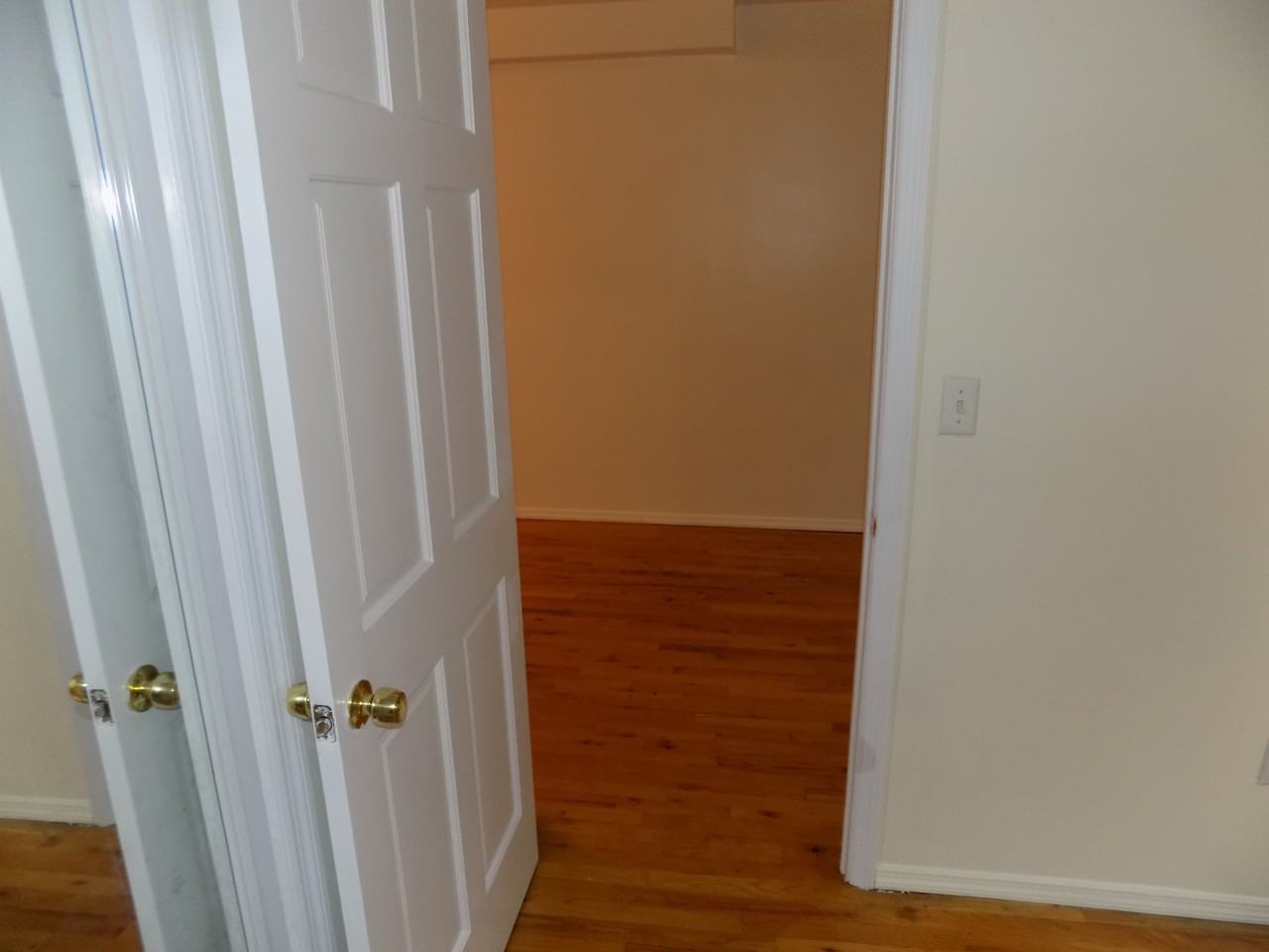 141-42 84th Road #2R - Photo 4 of 9