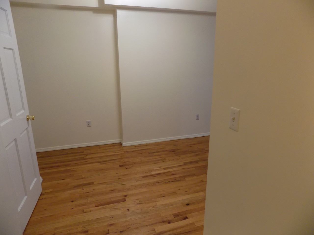 141-42 84th Road #2R - Photo 5 of 9