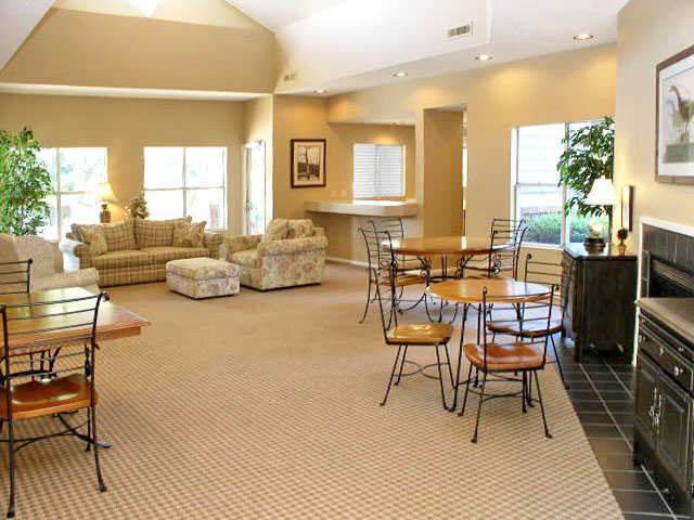 Argyle Place - Photo 2 of 12