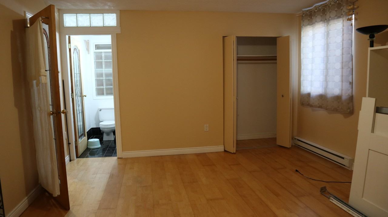 9132 Capella Drive - Photo 3 of 10