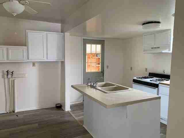 119 North Johnson Street - Photo 3 of 12