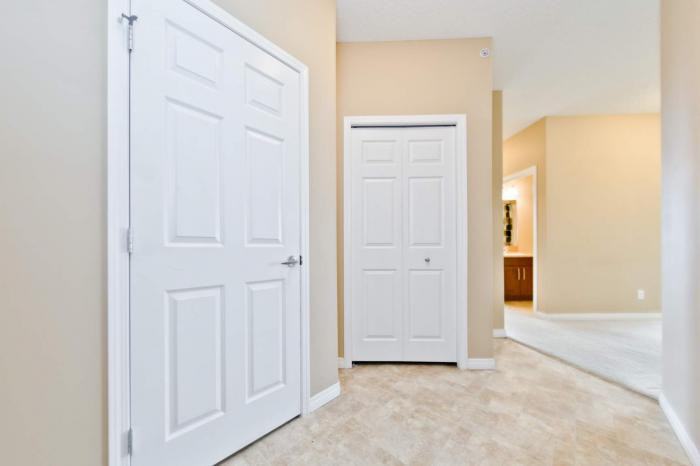 1727 Bella Casa - Photo 2 of 8