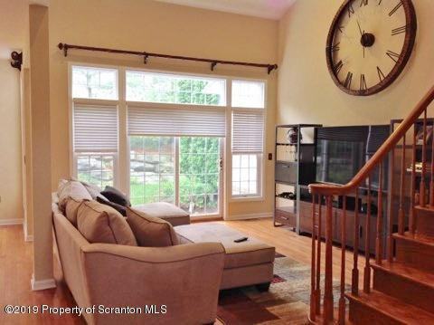 1303 Verne Close - Photo 2 of 11