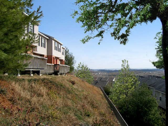Valley Brook Townhomes - Photo 3 of 14
