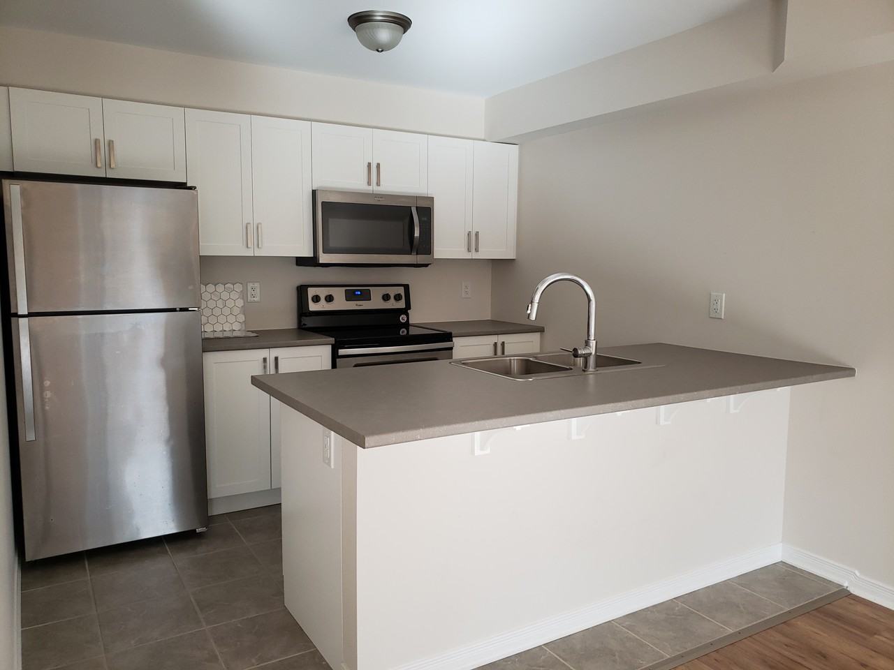 816 Element Private - Photo 3 of 16