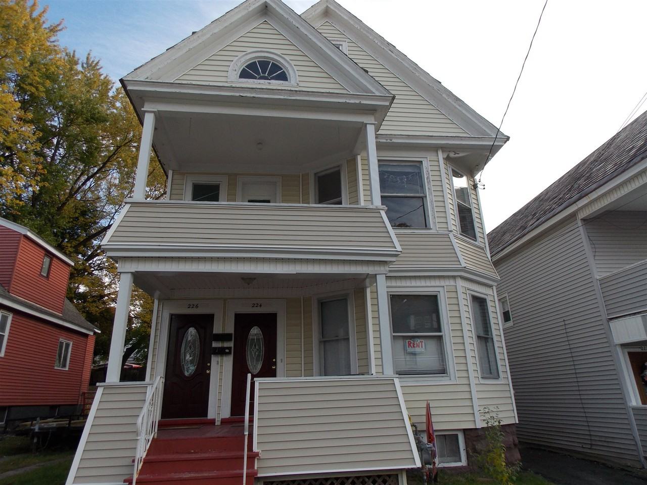 226 Furman St 2ndFL, Schenectady, NY 12304 3 Bedroom Apartment for