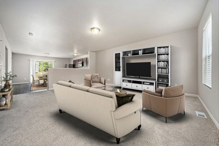 15196 Portage Road - Photo 2 of 15