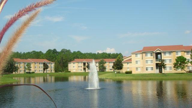 Logan's Pointe Apartments 3544 St Johns Bluff Rd S, Jacksonville, FL