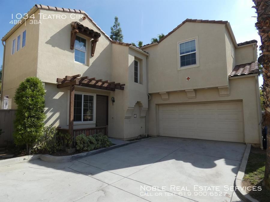 1034 Teatro Cir - Photo 2 of 18