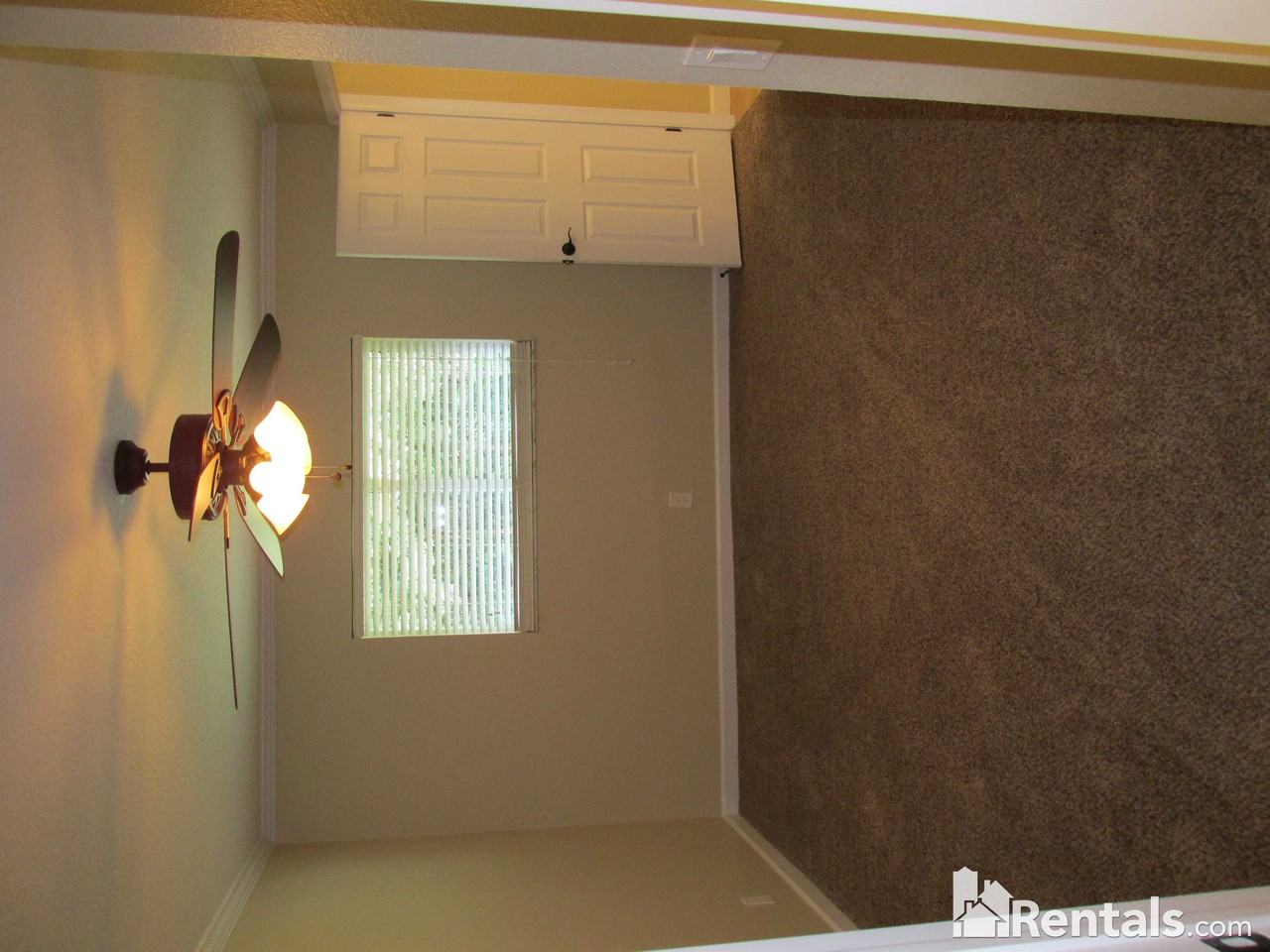 14906 Winterwind Dr - Photo 2 of 10