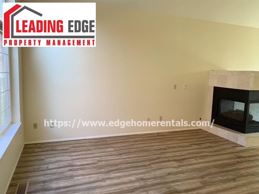 17501 27th Avenue Northeast - Photo 3 of 26