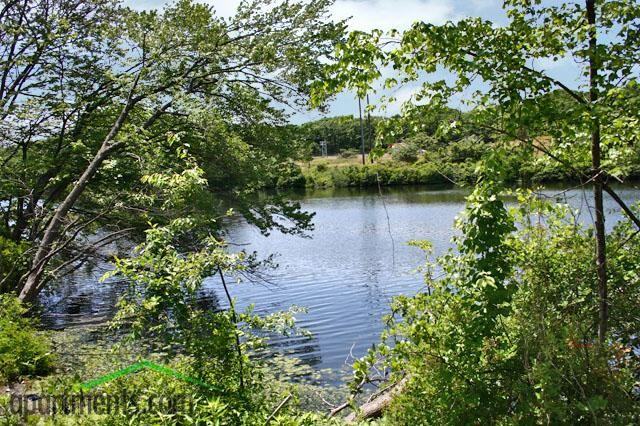 Northfield Manor - Photo 2 of 5