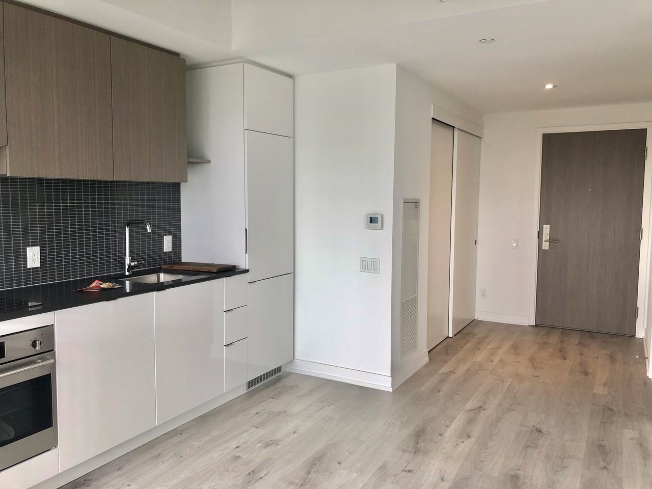 Redpath Ave & Roehampton Ave - Photo 2 of 10