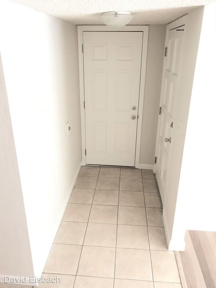 3707-3709 Akron Way - Photo 3 of 13