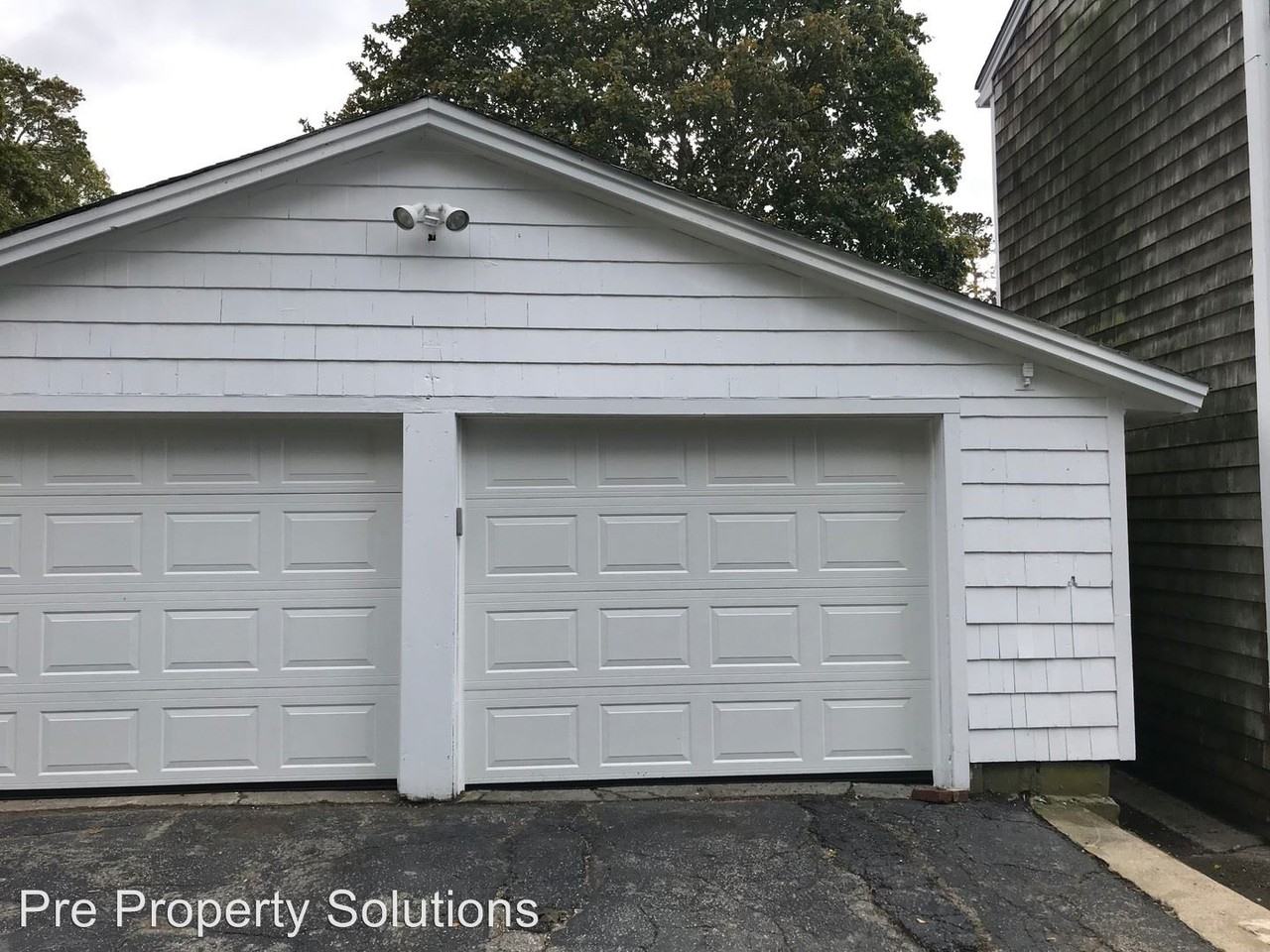 564 East Road - Photo 3 of 13