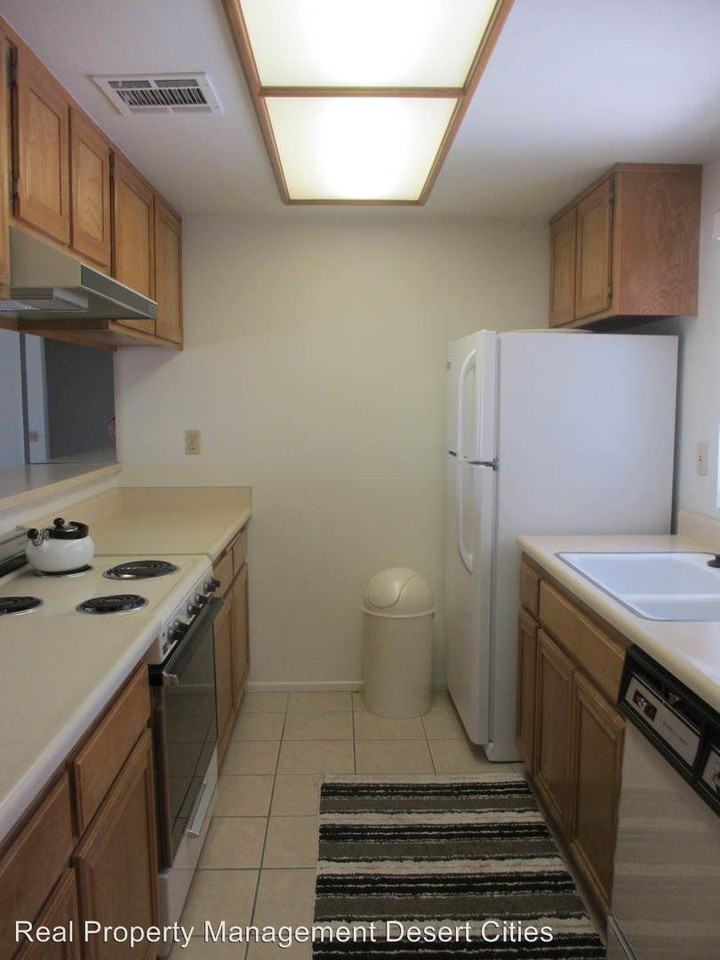 77094 Pauma Valley Way - Photo 3 of 17