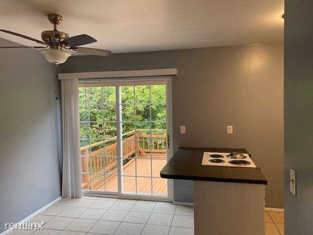 8 Chalon Ln 5 - Photo 3 of 10