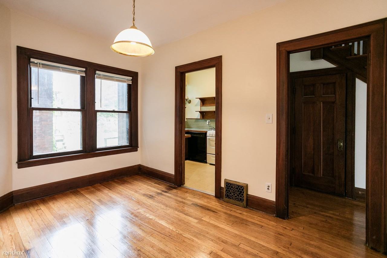 1542 W Alexandrine St - Photo 3 of 10