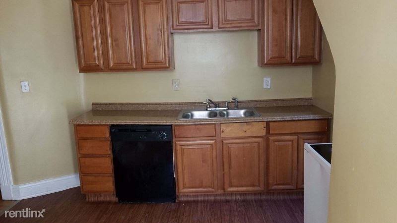 4730 Chickering Ave 2 - Photo 3 of 14