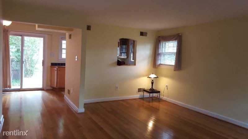 153 S. Virginia Ave - Photo 3 of 12