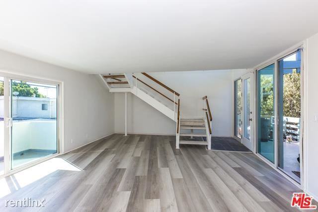 7712 Paseo Del Rey #9 - Photo 2 of 22