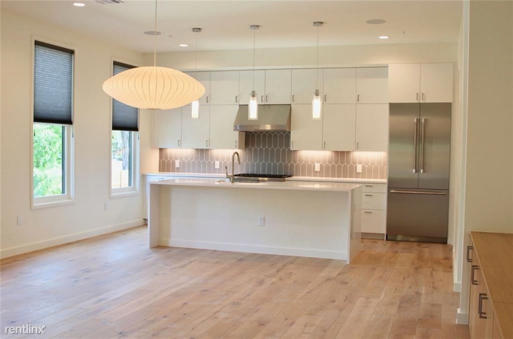 1410 Woodlawn Blvd #A - Photo 2 of 4