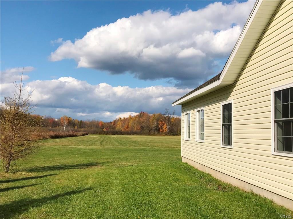 1015 Fyler Road - Photo 3 of 29