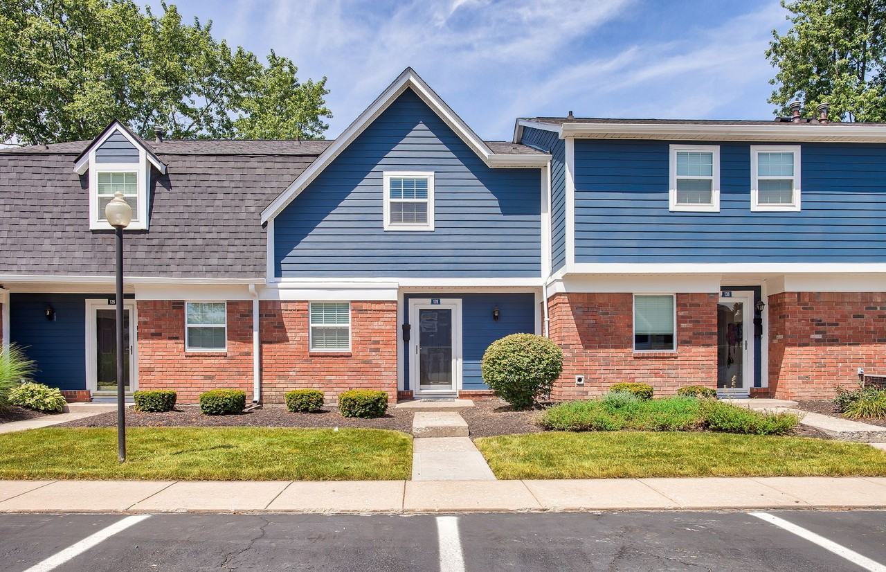 The Rail at 1380 - Photo 5 of 122