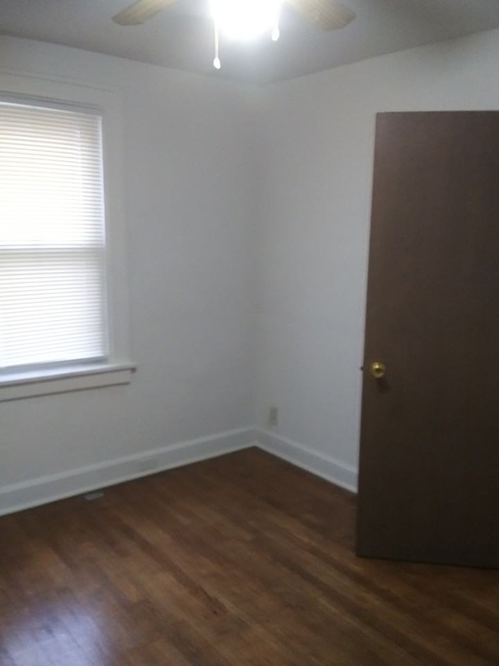 8325 Flora Ave - Photo 2 of 6