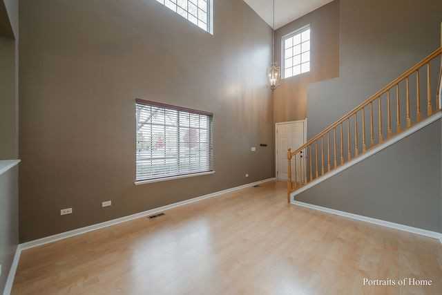 17634 Gilbert - Photo 2 of 16