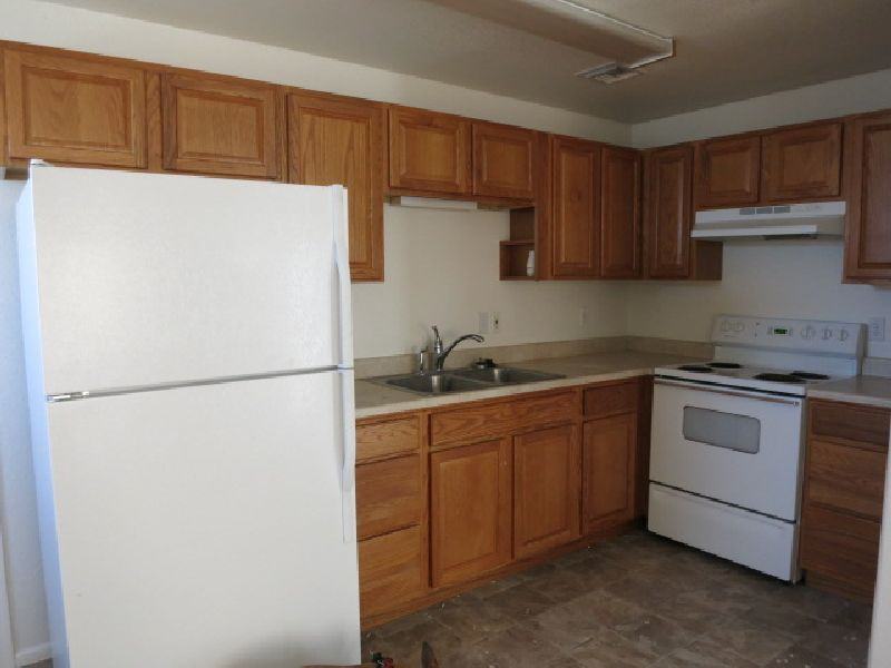 607 Stowell Ave - Photo 3 of 12