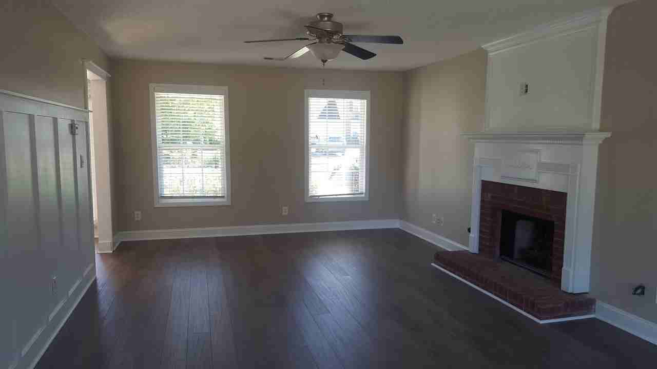 3027 Lincoln Log Way - Photo 2 of 19