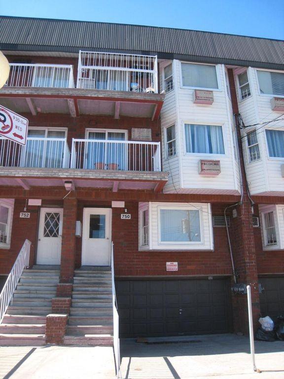 746 East 103rd Street - Photo 2 of 3