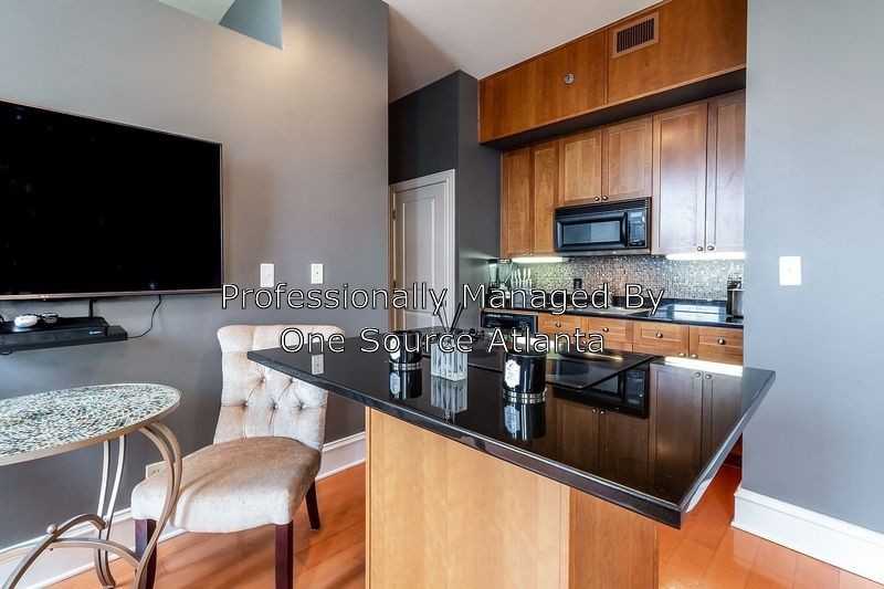 57 Forsyth St 10h - Photo 3 of 15