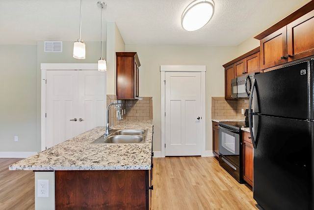 3590 E Grand Forest Lane 201 #201 - Photo 3 of 15