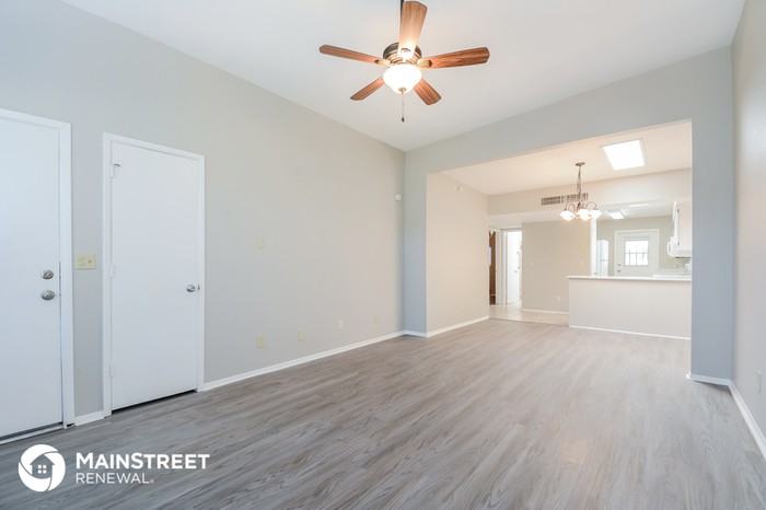 901 North Camino Seco - Photo 3 of 16