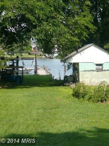 9016 Avenue A - Photo 3 of 16