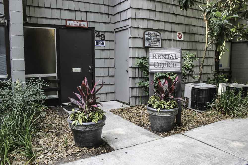 Bridgelight Townhomes - Photo 7 of 14