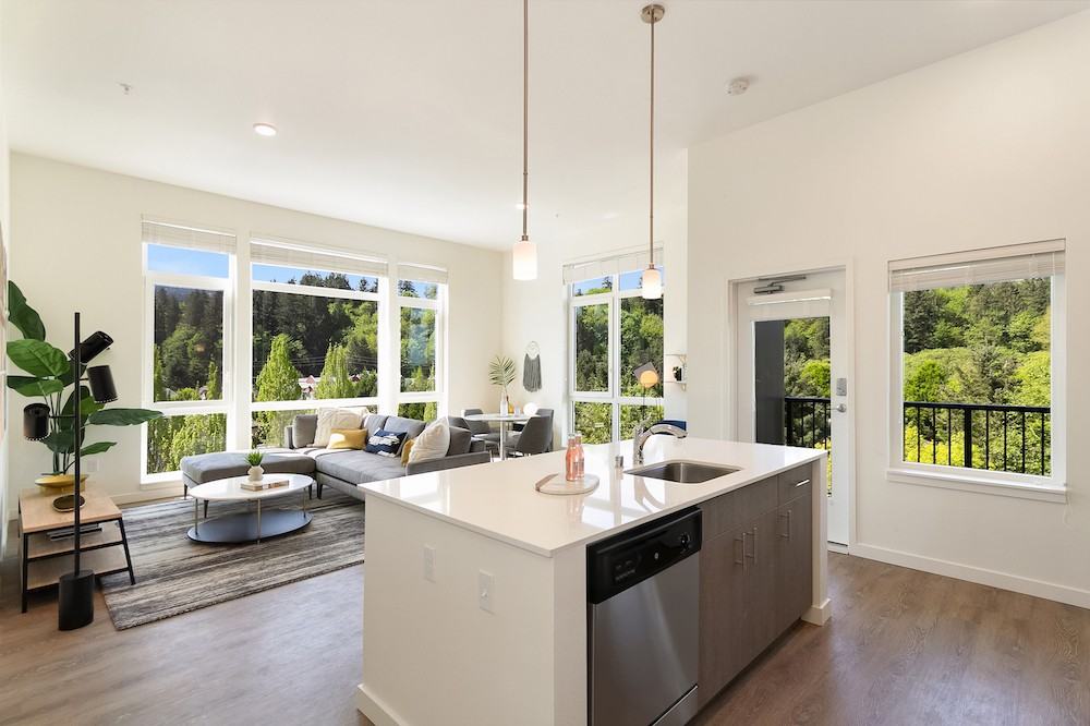 Vale - Photo 2 of 39