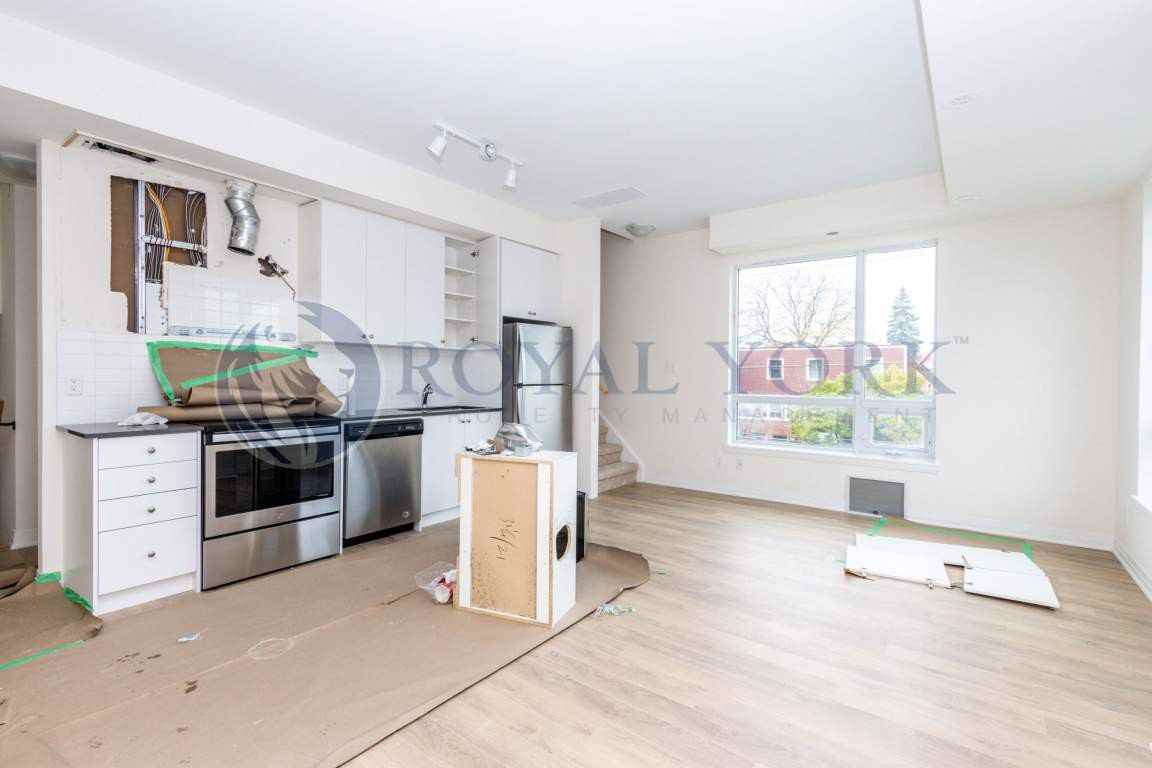 2 BED 2 BATH BRAND NEW TOWNHOUSE FOR RENT MISSISSAUGA CAWTHRA RD