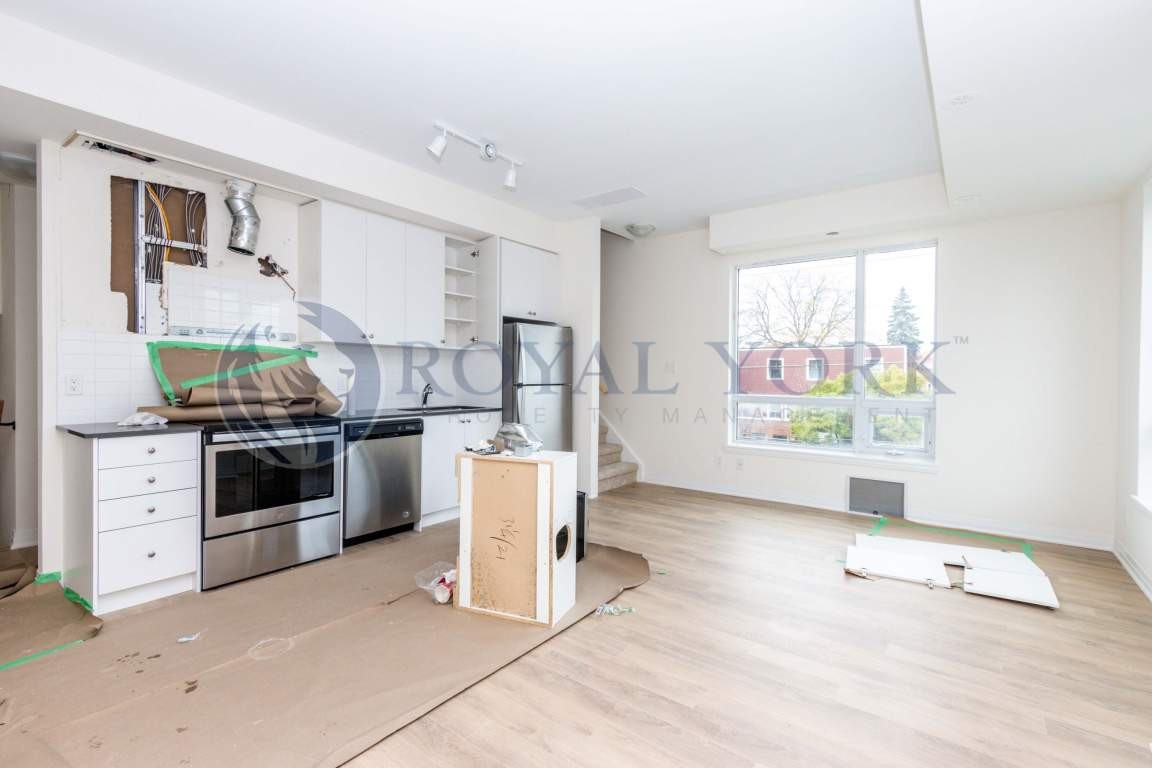 2 BED 2 BATH BRAND NEW TOWNHOUSE FOR RENT MISSISSAUGA CAWTHRA RD