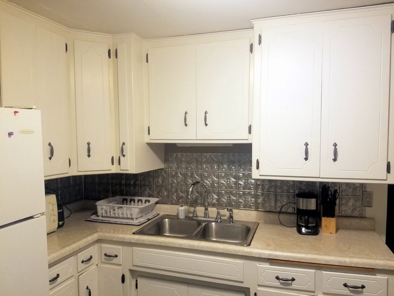 2053 Reaney Avenue East - Photo 3 of 8