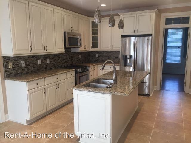 3 Baytree Court - Photo 3 of 11